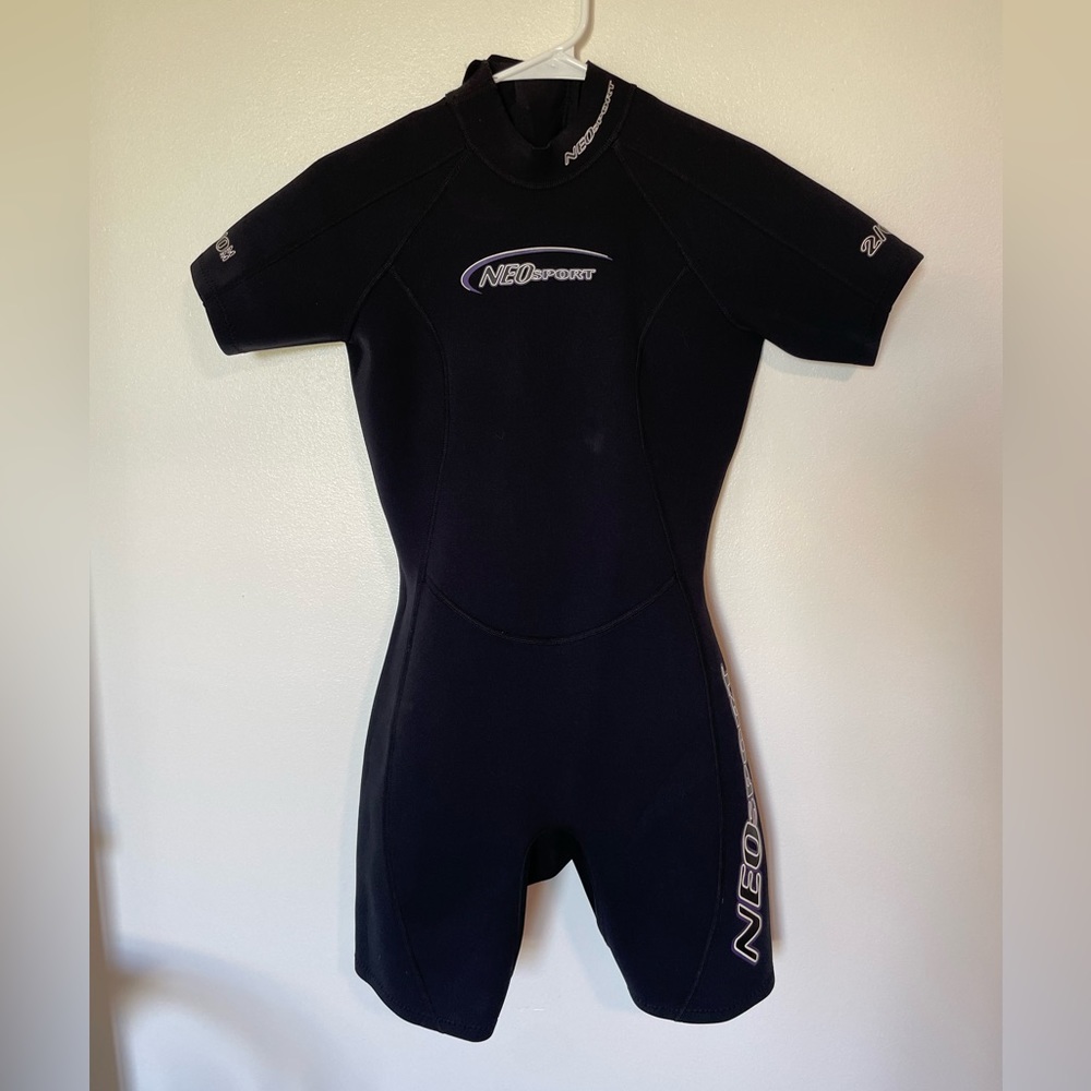 NEOSPORT WET SUIT Womens Back Zip Shorty 2/0 MM